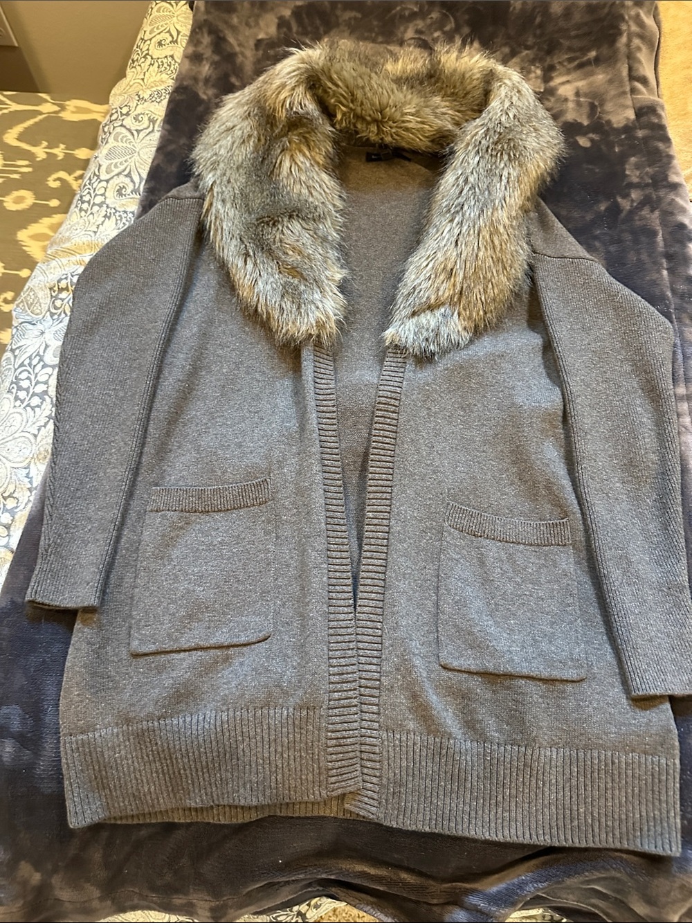 Banana Republic Gray Brown Open-Front Cardigan with Faux Fur Collar